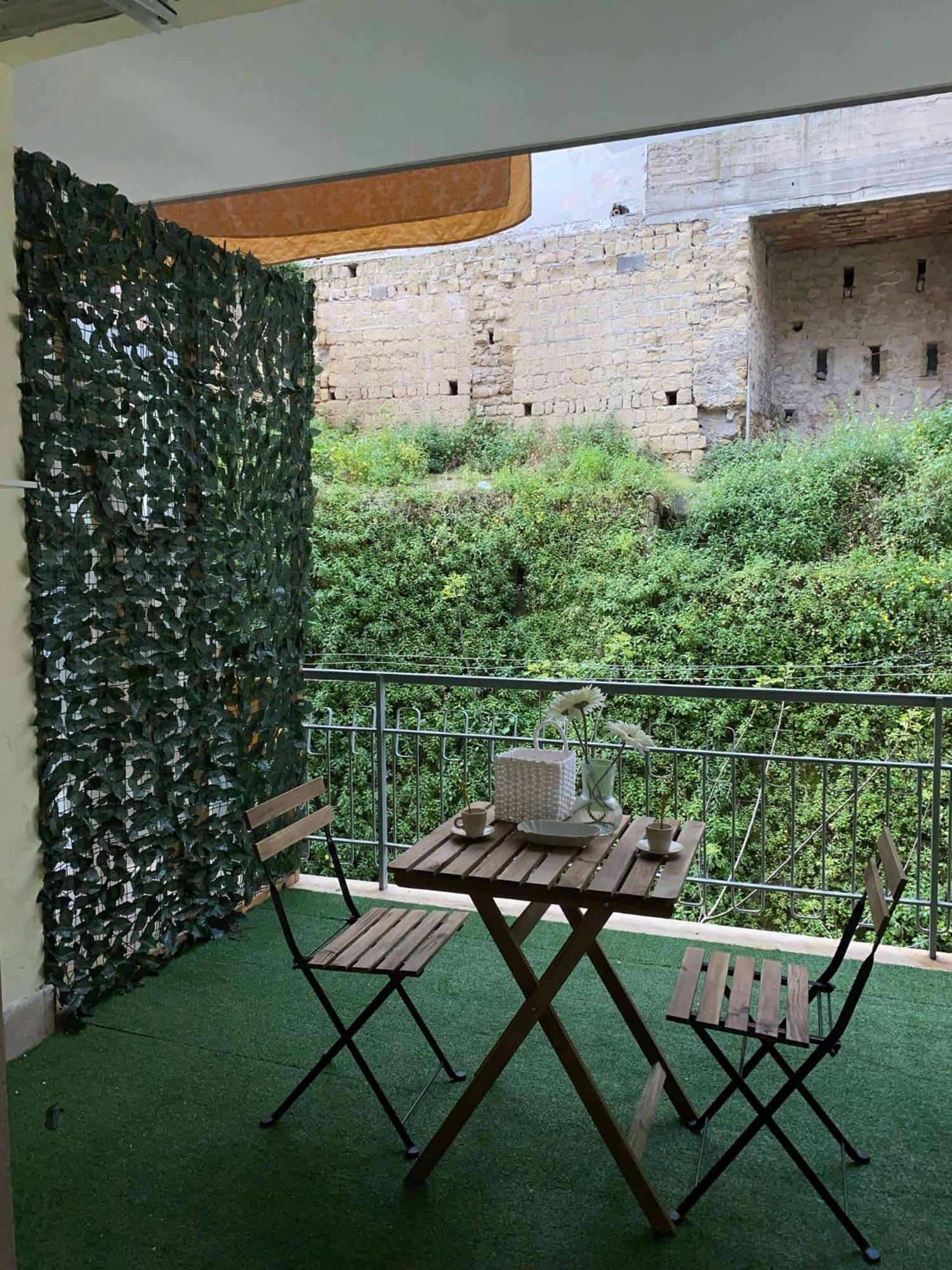 La Dimora Di Marti " Vicino Al Centro Storico Di Napoli" Bed & Breakfast エクステリア 写真